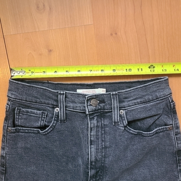 Levi's High Waisted Taper Jeans - Picture 7 of 13